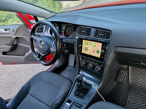 Volkswagen Golf VII 7 of 7
