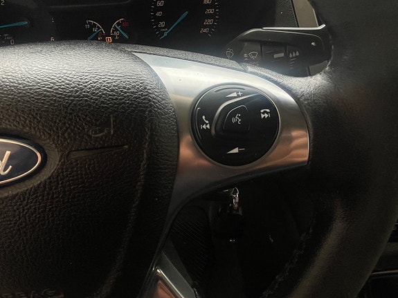 Ford Transit Connect 14 of 20