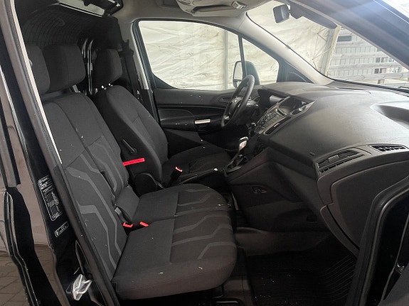 Ford Transit Connect 10 of 20