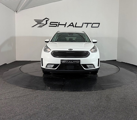 Kia Niro 2 of 20