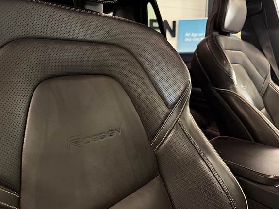 Volvo XC90 15 of 22