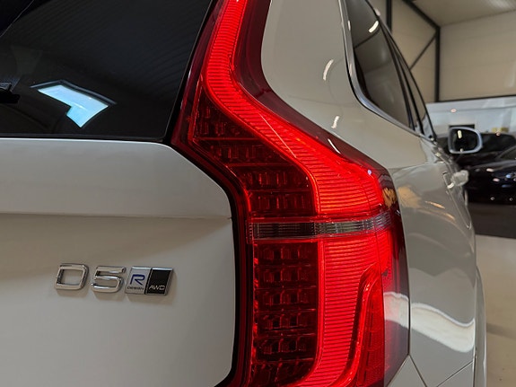 Volvo XC90 9 of 22