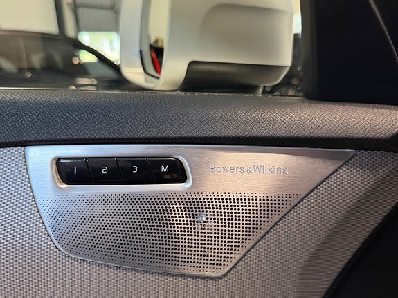 Volvo XC90 14 of 22