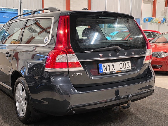 Volvo V70 7 of 22