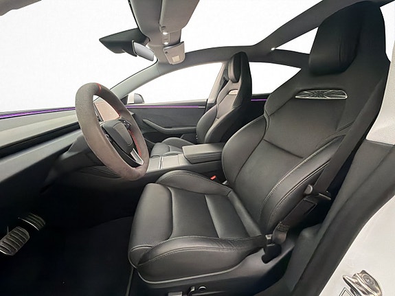Tesla Model 3 12 of 30