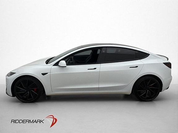 Tesla Model 3 8 of 30