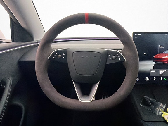 Tesla Model 3 15 of 30