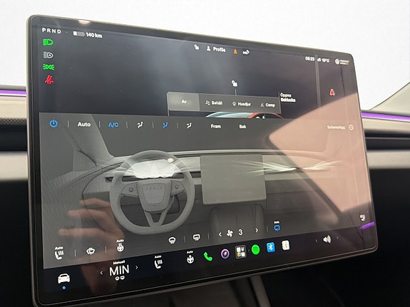 Tesla Model 3 19 of 30