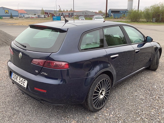 Alfa Romeo 159 10 of 10