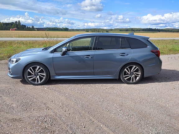 Subaru Levorg 2 of 21