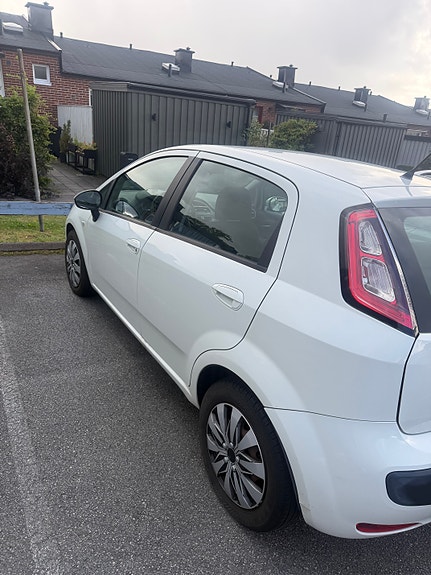Fiat Punto Evo 4 of 6