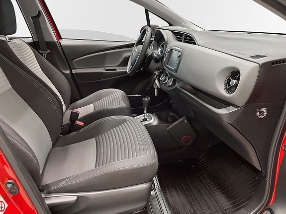 Toyota Yaris 10 of 11