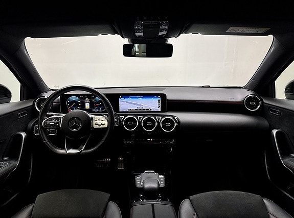 Mercedes-Benz A180 14 of 21