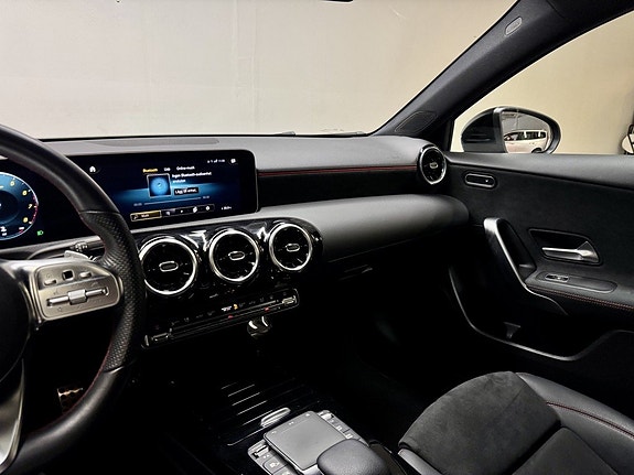 Mercedes-Benz A180 10 of 21