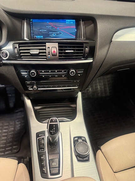 BMW X3 11 of 16