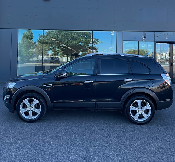 Chevrolet Captiva 4 of 5