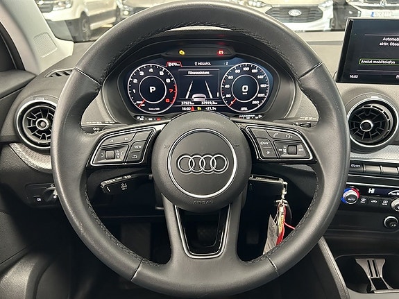 Audi Q2 13 of 20