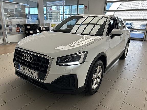 Audi Q2 3 of 20