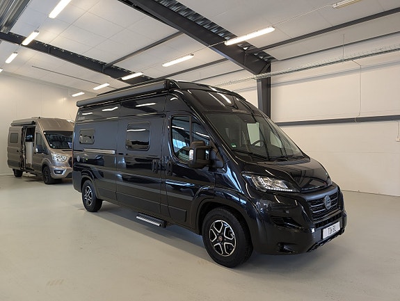 Hymer Free 600 / Automat / Pop-up / 4 sängar / Offgrid 4 of 30