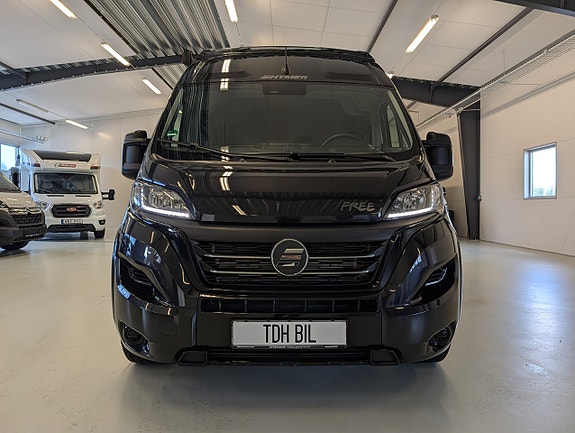 Hymer Free 600 / Automat / Pop-up / 4 sängar / Offgrid 5 of 30