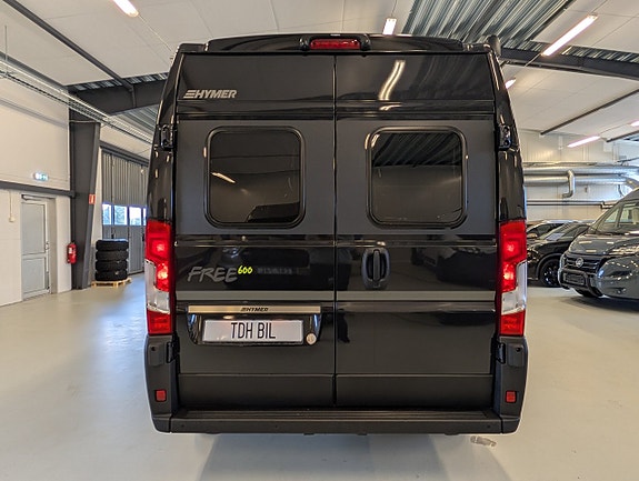Hymer Free 600 / Automat / Pop-up / 4 sängar / Offgrid 8 of 30
