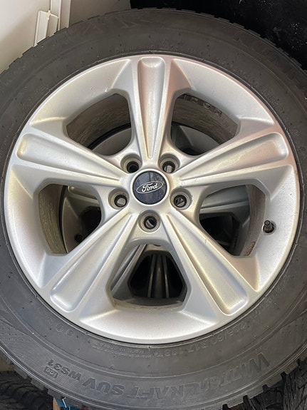 Ford Kuga 17 of 17