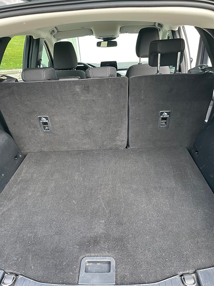 Ford Kuga 14 of 17