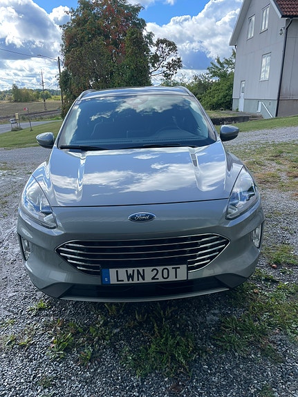 Ford Kuga 5 of 17