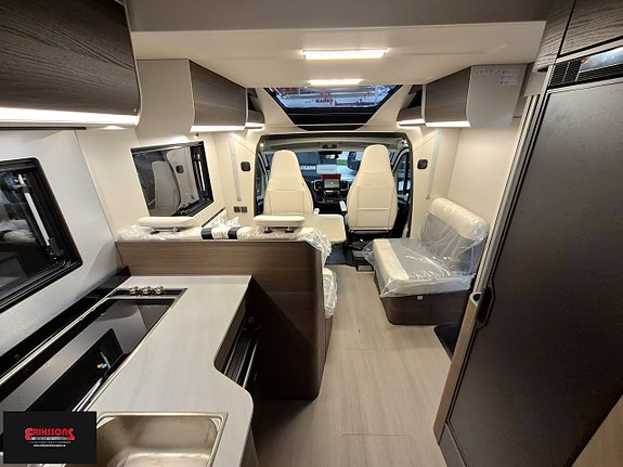Adria MATRIX SUPREME 670 SL - Fiat MultiJet3 140HP (103kW) HD 43H 5 of 14