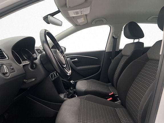 Volkswagen Polo 10 of 26