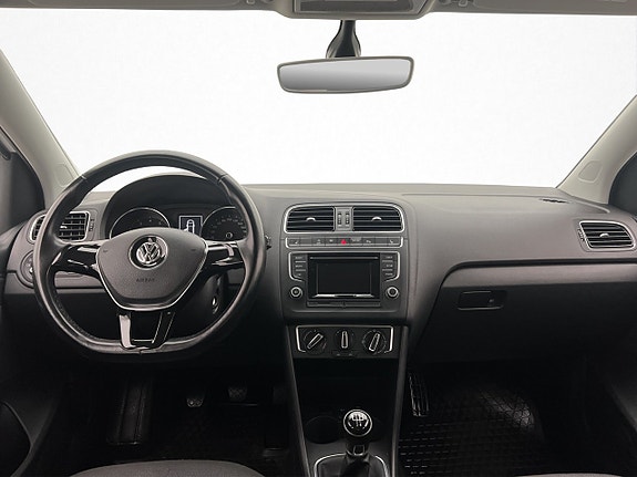 Volkswagen Polo 14 of 26