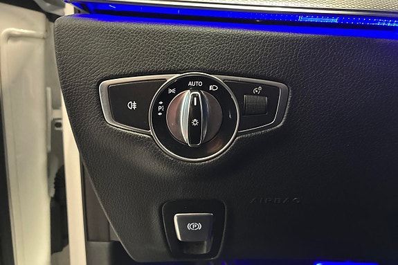 Mercedes-Benz E200 d 23 of 25