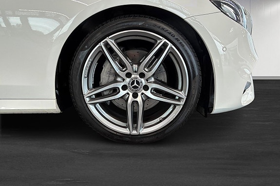Mercedes-Benz E200 d 11 of 25