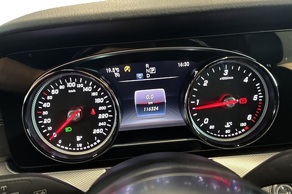 Mercedes-Benz E200 d 5 of 25
