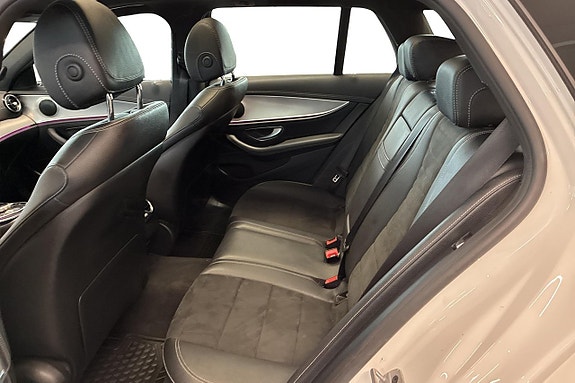 Mercedes-Benz E200 d 9 of 25