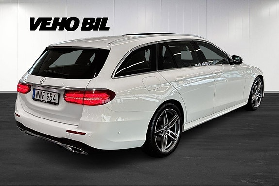 Mercedes-Benz E200 d 3 of 25