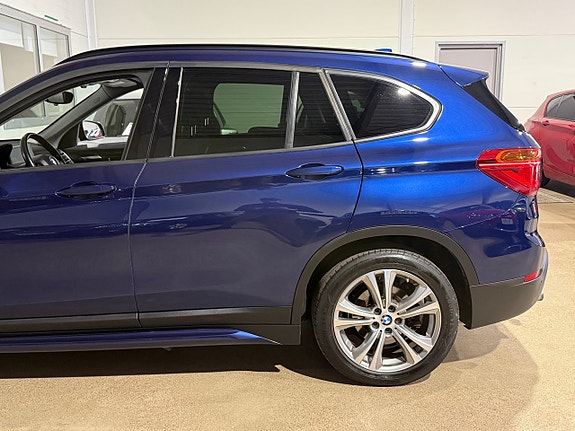 BMW X1 9 of 28