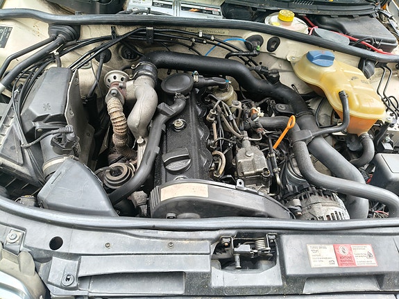 Audi A4 3 of 3