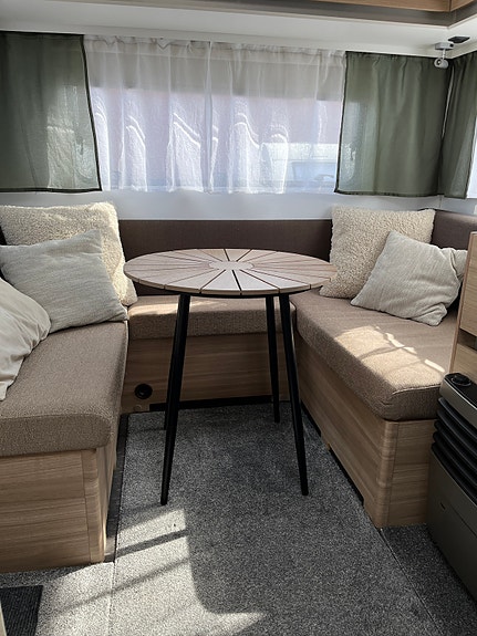 Adria Altea 492LU 2015 *Långbädd*Mover 7 of 15