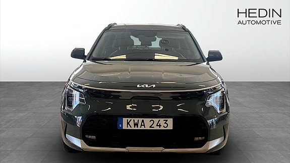 Kia e-Niro 8 of 12