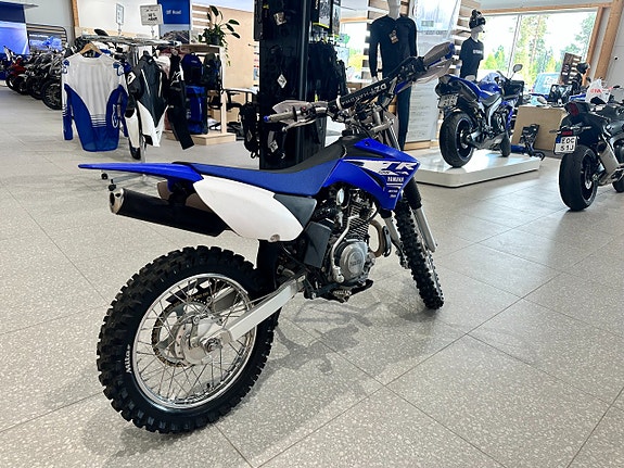 Yamaha TT-R 125 3 of 3