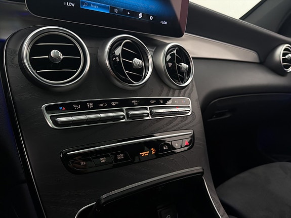 Mercedes-Benz GLC200 d 26 of 30
