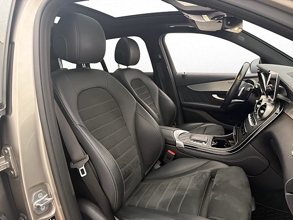 Mercedes-Benz GLC200 d 28 of 30