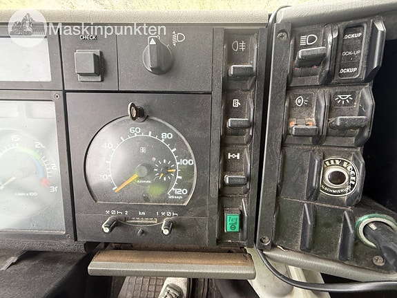 Volvo Fl6 Hästlastbil 25 of 27