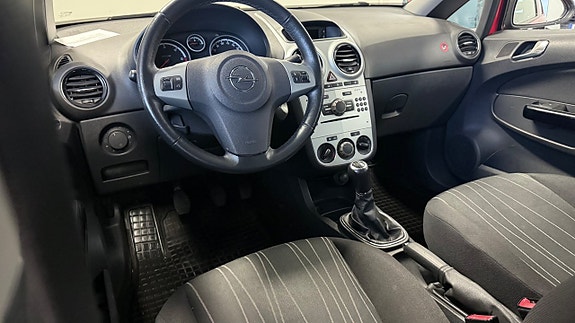Opel Corsa 10 of 12