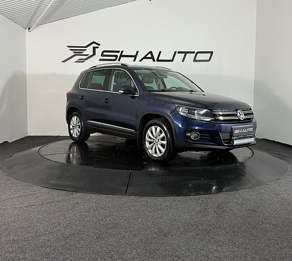 Volkswagen Tiguan 3 of 20