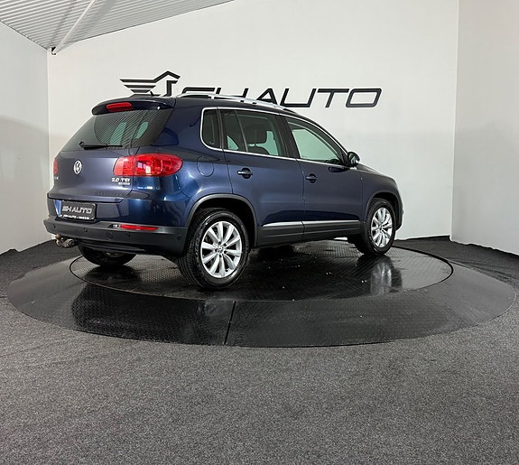 Volkswagen Tiguan 5 of 20