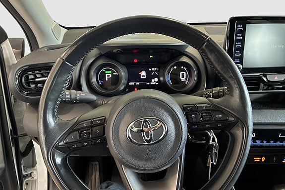 Toyota Yaris 11 of 12