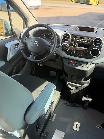 Citroen Berlingo 8 of 16