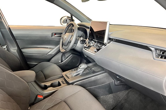 Toyota Corolla Cross 7 of 26
